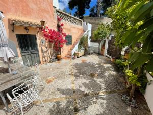 Casita rosa