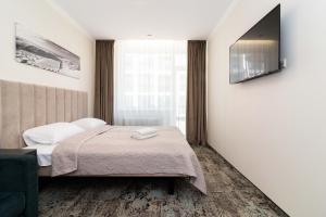 Alka, City Apt. Sea, Park and Parking, by Cohost