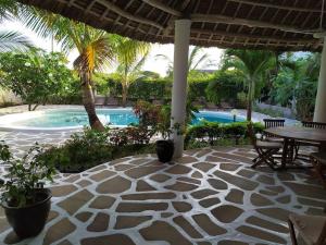 Twiga House Resort [ Piscina ☆☆☆☆☆ ] Pearl Beach