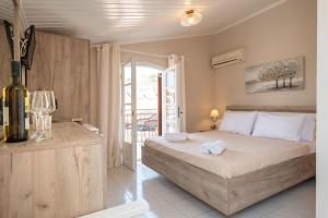 Esperides Studios-Seaside Stay with View in Syvota