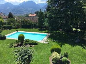 sonnige schicke Ferienwohnung Meran Pienzenau