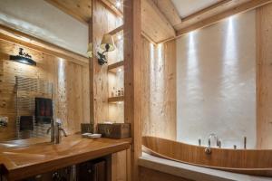 Cortina Deluxe Chalet R&R