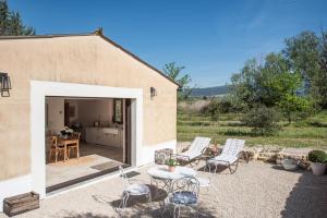 Appartements La Petite Ruche, 1 bedroom Gite in the Luberon : photos des chambres