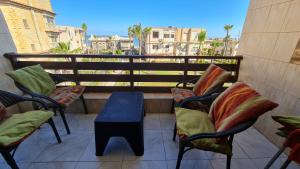 شاليه غرفتين بالمعمورة الشاطى على البحر صف ثان