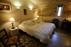 B&B / Chambres d'hotes Mas Escombelle : photos des chambres