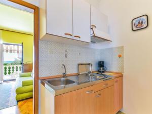 Apartment on Vir Island near Sandy Beaches