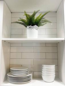 Sparkling Guest Home 2 bedroom-15 Minutes to Clearwater Beach