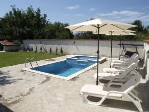 Вила Вълнара - Sredets