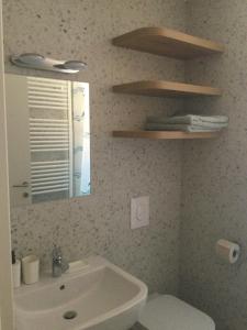 Lovely studio appartment with patio near the sea 