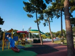 Campings Camping Officiel Siblu Bonne Anse Plage : photos des chambres