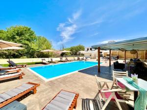 Beach Villa Verano with private pool by DadoVillas