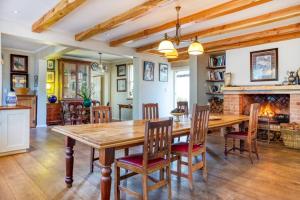 Idyllic Constantia Home