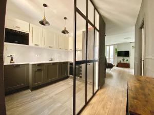 Appartements Bioves en Duplex-climatisation-centre ville-plage : photos des chambres