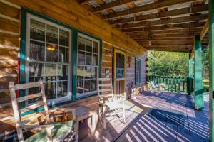 Cobb Creek Cabins