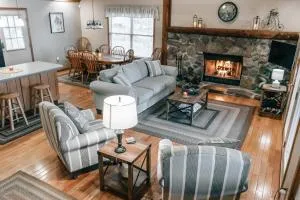 Ma Cook Lodge - Sharps Chapel - Grantsboro