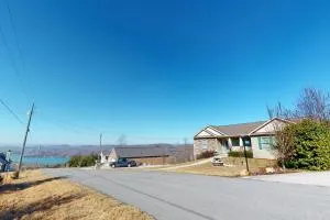 Panoramic View - Sharps Chapel