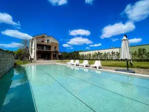 Annong White House - Wei-ch'ien-ts'un