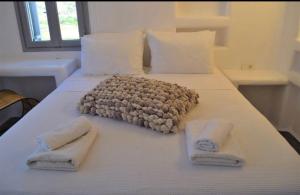 House of Nikol - Cycladic Sensation