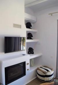 House of Nikol - Cycladic Sensation