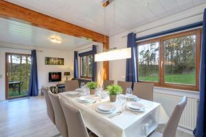 Seepark Kirchheim Ferienhaus bei Zeta mit Sauna