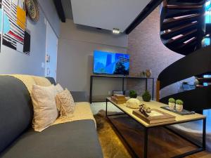 APARTAMENTO Duplex Manhattan com 2 Suites casal e solteiro e Reversível