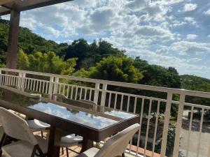 Miranda 311B 2br at Pico de Loro by Raquels Place