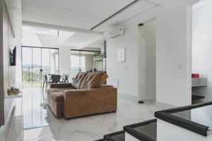 Suite Luxo com Piscina Privativa e Jacuzzi