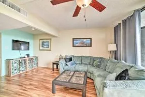 Sunny Padre Island Condo,2 Mi to Beaches, Hot Tub! - Flour Bluff