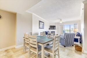 Pier Seventeen 302