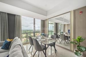 Vue by Kozystay - Karawaci