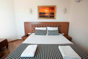 Standard Single Room with Partial Sea View room in Kristal Beach Hotel