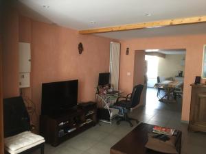 Chambre 2 côté sud chez particulier 1 lit 2 personnes