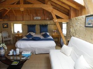 Hotels Logis Le Relais du Bastidou : photos des chambres