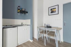 Appartements Appartement avec grande terrasse centre St-Nazaire : photos des chambres