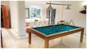 Casa do Mar by Laranjal Rentals