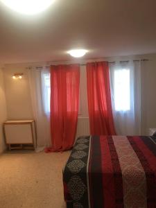 Appartements Studio independant a 15 min de Lyon et de vienne. : photos des chambres