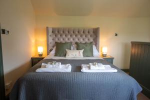 Brosterfield Cottage