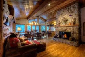 Thunderhead Falls Lodge - Nemo