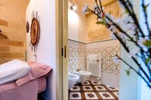 Doppelzimmer mit Whirlpool-Badewanne