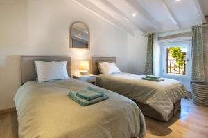 Casa La Limonera. Townhouse with pool for up to 6 persons in Santanyi