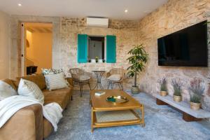 Casa La Limonera. Townhouse with pool for up to 6 persons in Santanyi