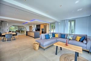 Villa Prokimea by PosarelliVillas