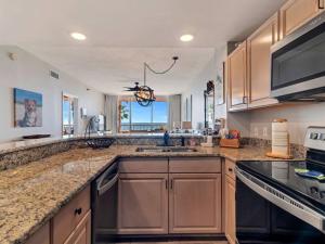 The Beach Club Doral 306 - Spacious Beachfront Condo!