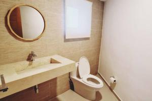 VILLA CHLOE. Modern 4 rooms house with pool