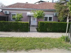 APARTMAN “POD KRALJEVICOM” - Leskovac