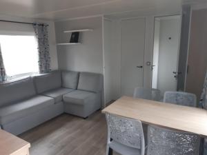 Campings mobil home - camping les dunes de Contis : photos des chambres