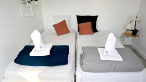 Maisons d'hotes Class&Cosy CHAMBRE CHEZ HABITANT 5mn Aeroport Roissy CDG : photos des chambres