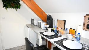 Maisons d'hotes Class&Cosy CHAMBRE CHEZ HABITANT 5mn Aeroport Roissy CDG : photos des chambres