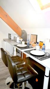 Maisons d'hotes Class&Cosy CHAMBRE CHEZ HABITANT 5mn Aeroport Roissy CDG : photos des chambres