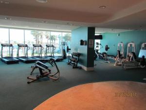 Bella Luna 810-Large Corner Unit with Spectacular Views of Beach & Bay